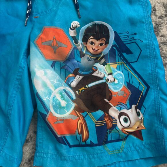 DISNEY STORE MILES FROM TOMORROWLAND SWIM TRUNKS Size 5/6 - Picture 2 of 6